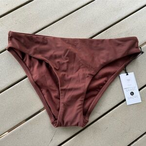 NWT Shade and Shore Women’s Bathing Suit Bottoms (XS)